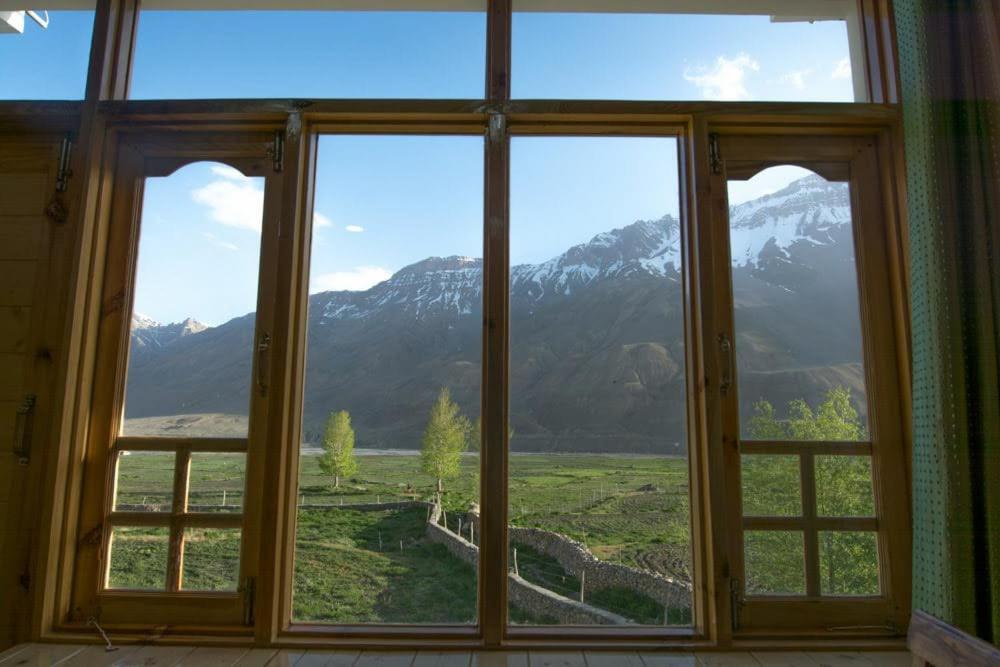 Hotel The Alpinist Cafe And Retreat à Kaza Extérieur photo